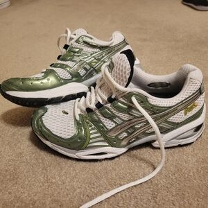 Like new Asics Gel-Nimbus